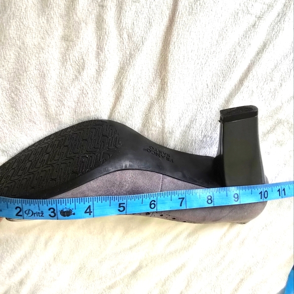 Gray Suede Buckle Pumps size 10 - Picture 13 of 14